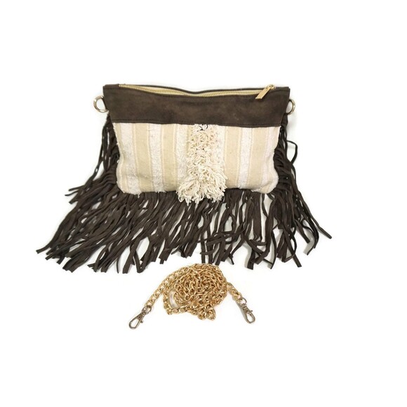 Handira Fringe Shoulder Bag: Moroccan Suede Leather Purse - Picture 4 of 9